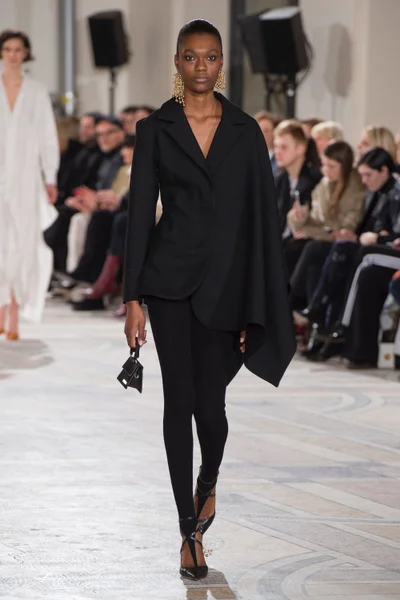Look 57